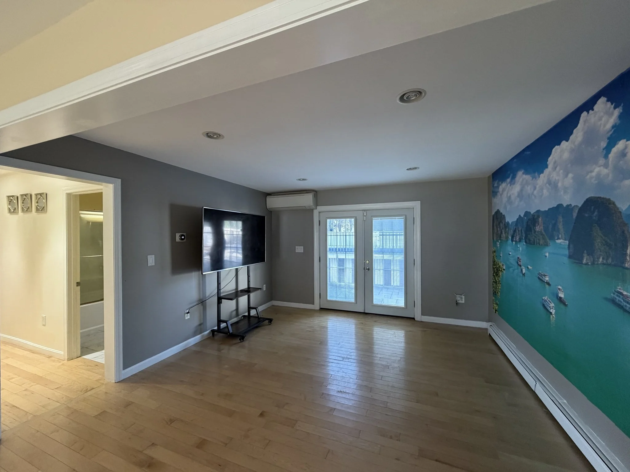 4 bed, 3 bath apartment for rent at 160 Broadway Unit 160, Haverhill — photo 7 of 35