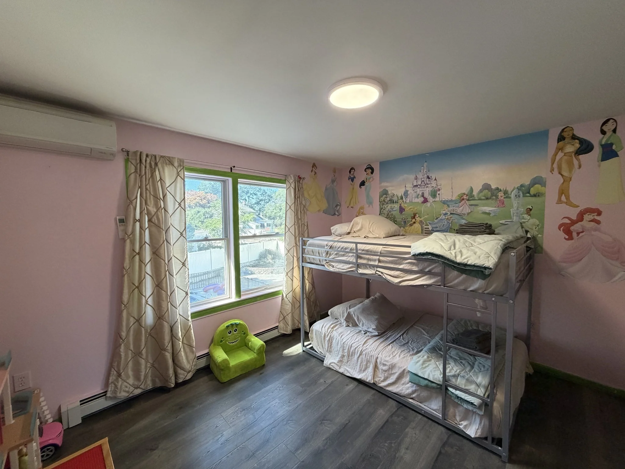 4 bed, 3 bath apartment for rent at 160 Broadway Unit 160, Haverhill — photo 10 of 35