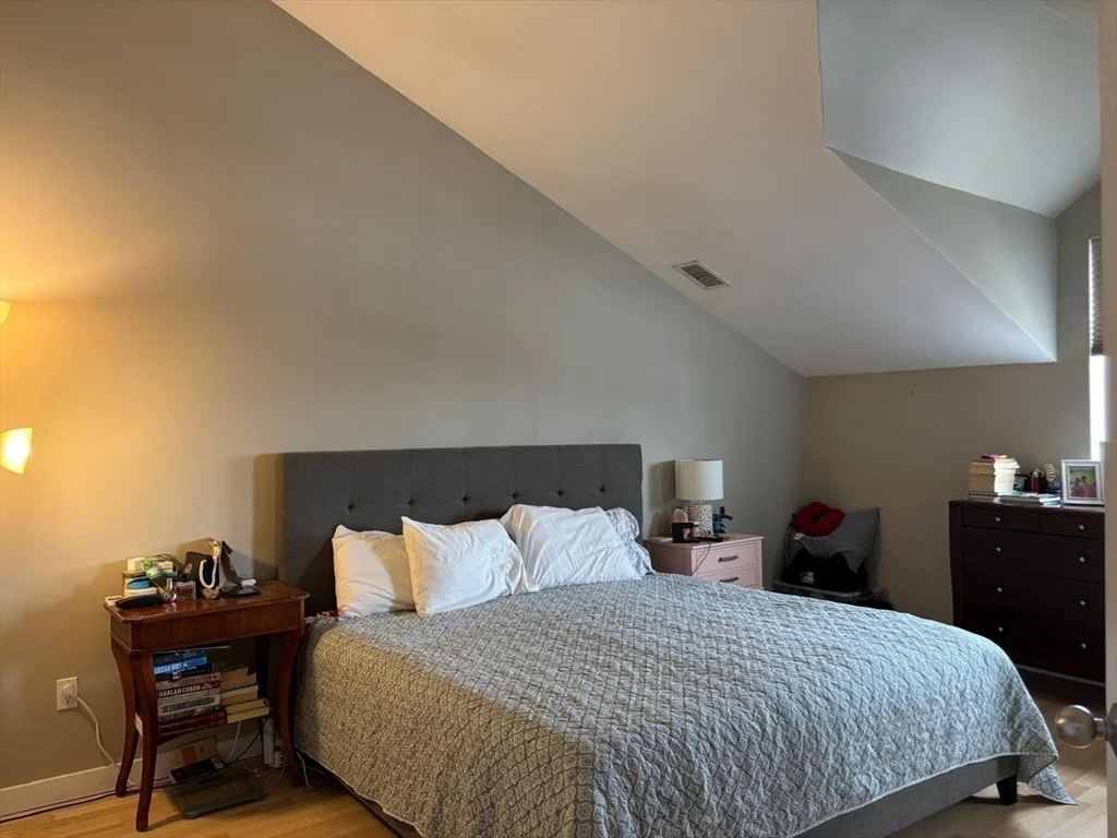 2 bed, 2 bath apartment for rent at 160 Commandants Way Unit 404, Chelsea — photo 8 of 14