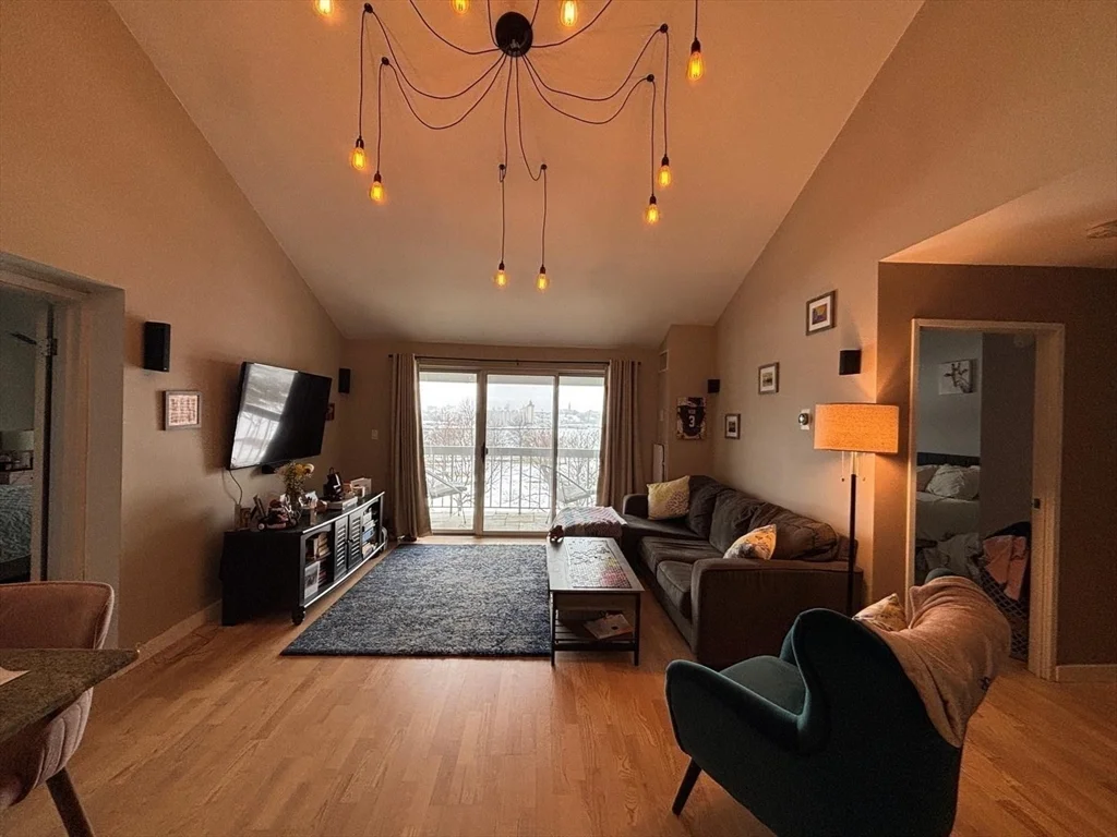 2 bed, 2 bath apartment for rent at 160 Commandants Way Unit 404, Chelsea — photo 6 of 14