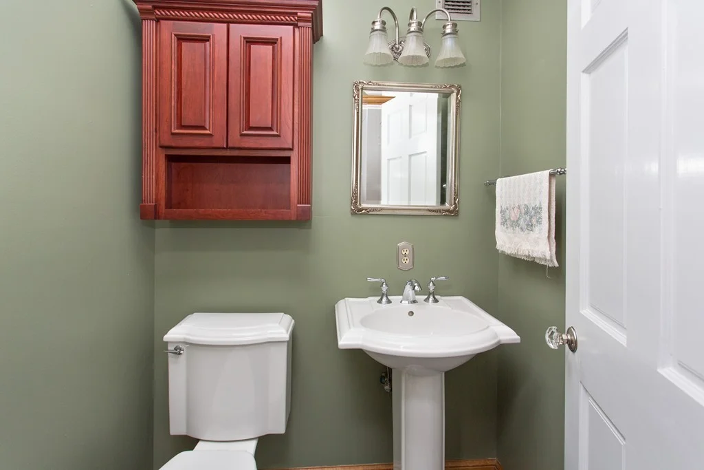 2 bed, 2 bath apartment for rent at 160 Commonwealth Ave Unit 301, Back Bay — photo 10 of 19