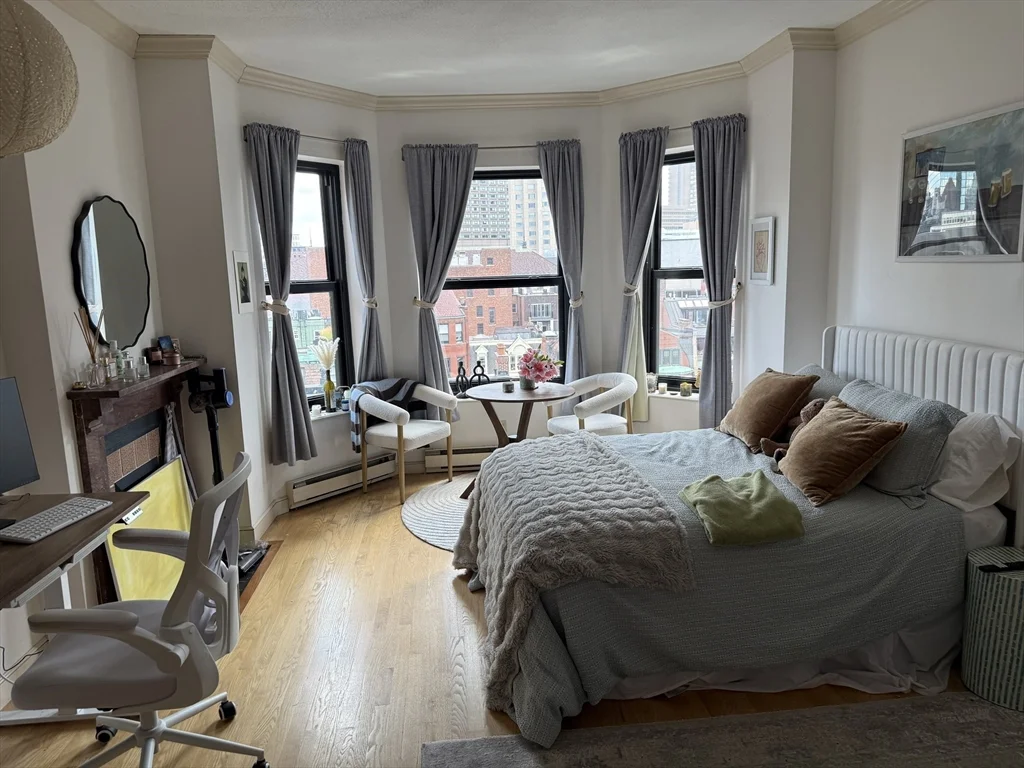 1 bed, 1 bath apartment for rent at 160 Commonwealth Ave Unit 608, Back Bay — photo 7 of 11