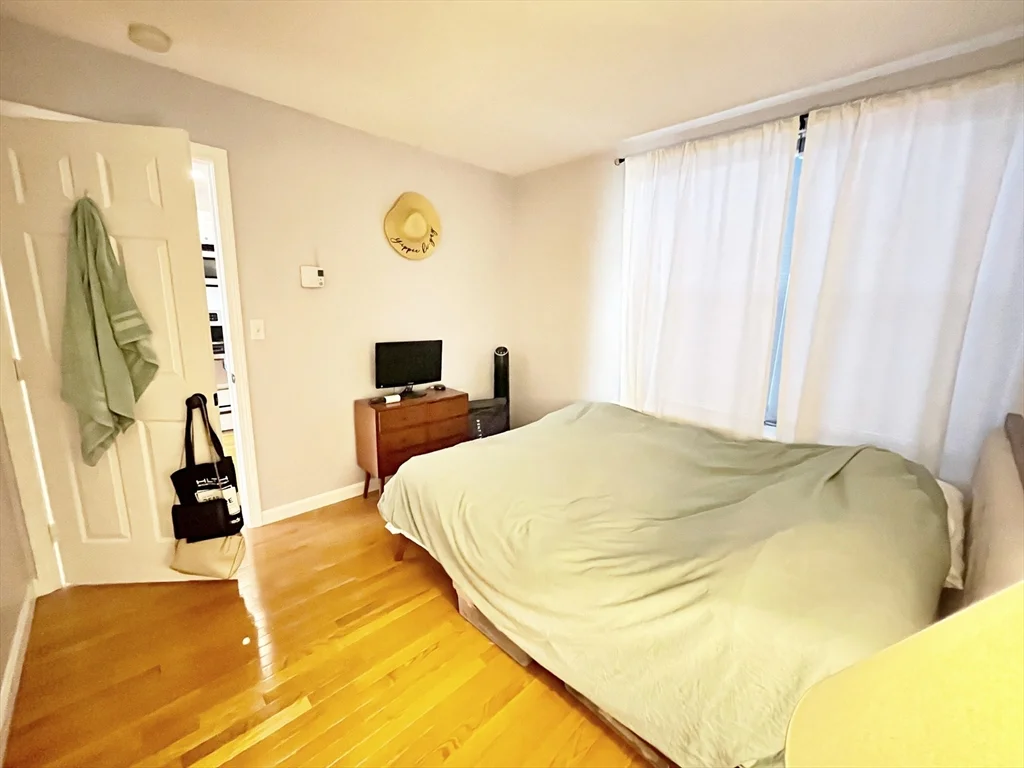 2 bed, 1 bath apartment for rent at 160 Cottage St Unit 302, East Boston — photo 8 of 12