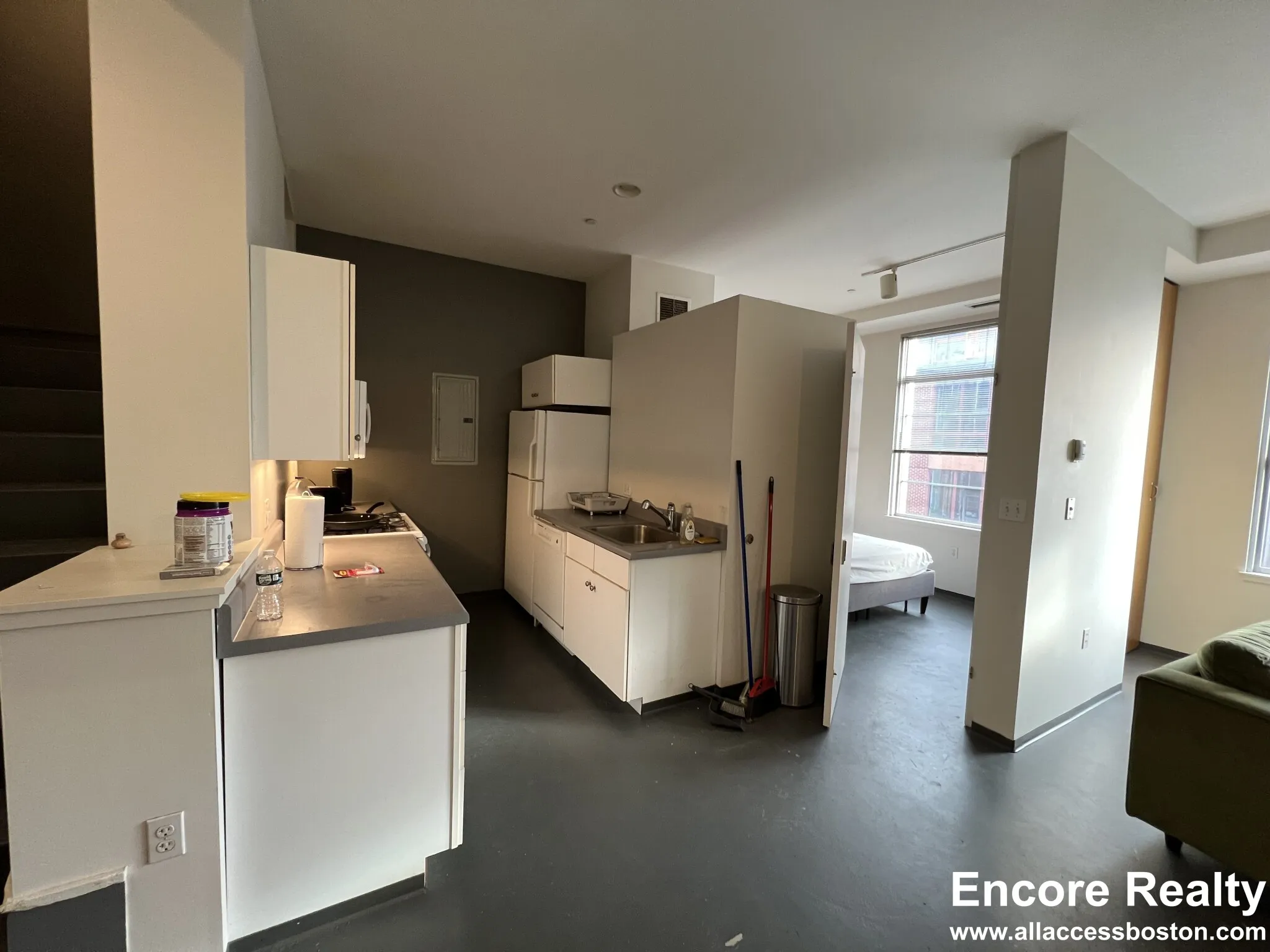 2 bed, 1 bath apartment for rent at 160 East Berkeley St Unit 160-317, South End — photo 5 of 20