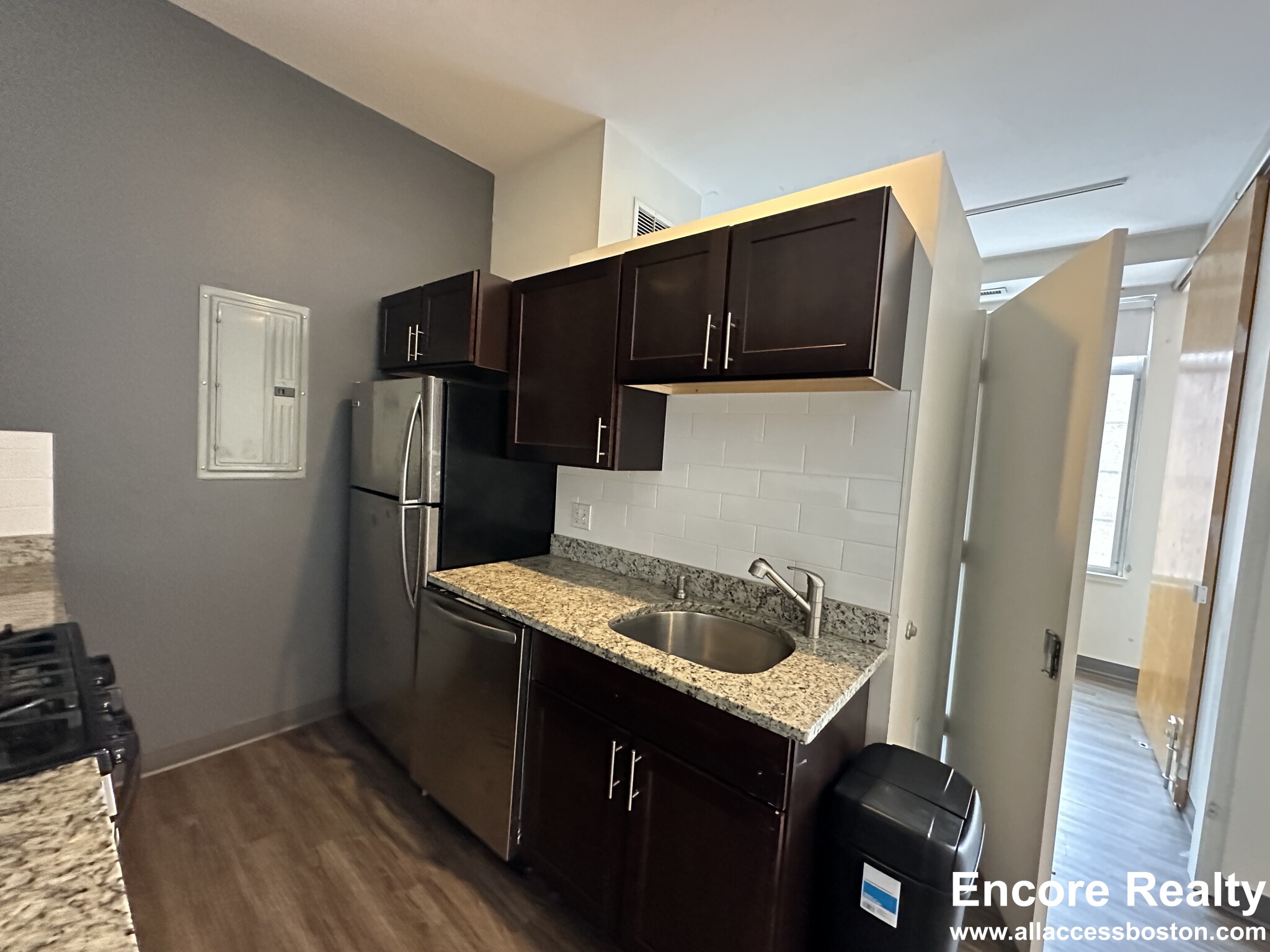 2 bed, 1 bath apartment for rent at 160 East Berkeley St Unit 306, South End — photo 6 of 32