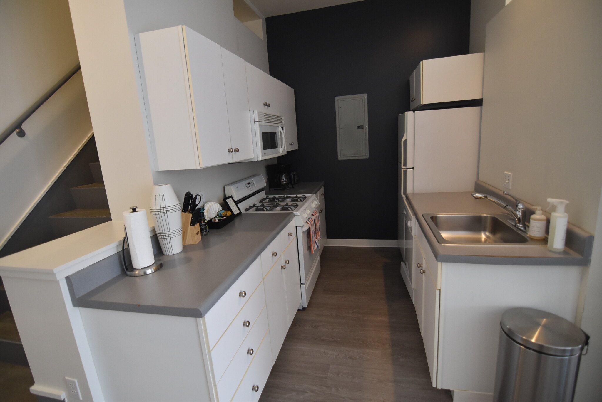 2 bed, 1 bath apartment for rent at 160 East Berkeley St Unit 312, South End — photo 2 of 14