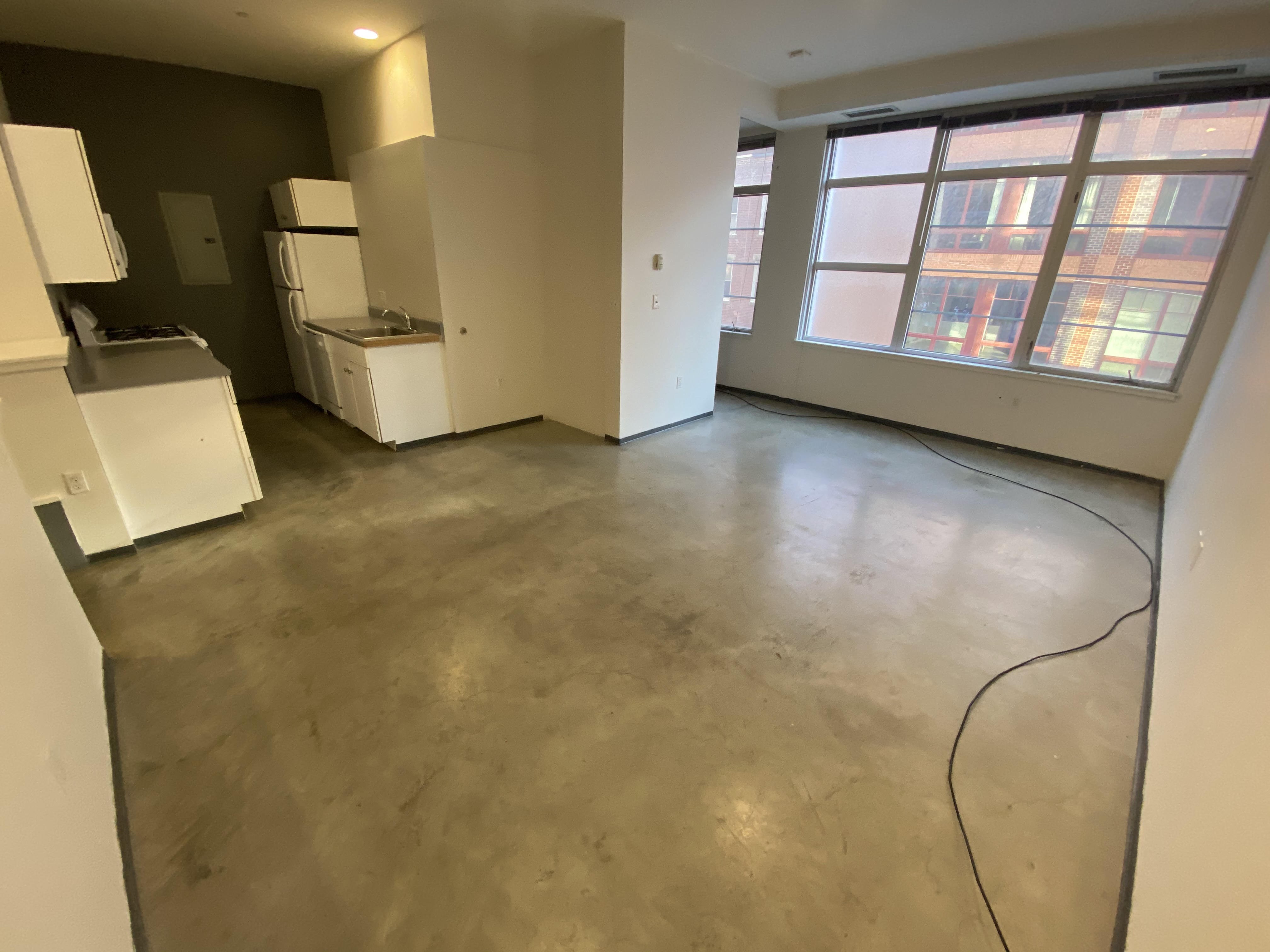 3 bed, 1 bath apartment for rent at 160 East Berkeley St Unit 314-CF, South End — photo 2 of 22