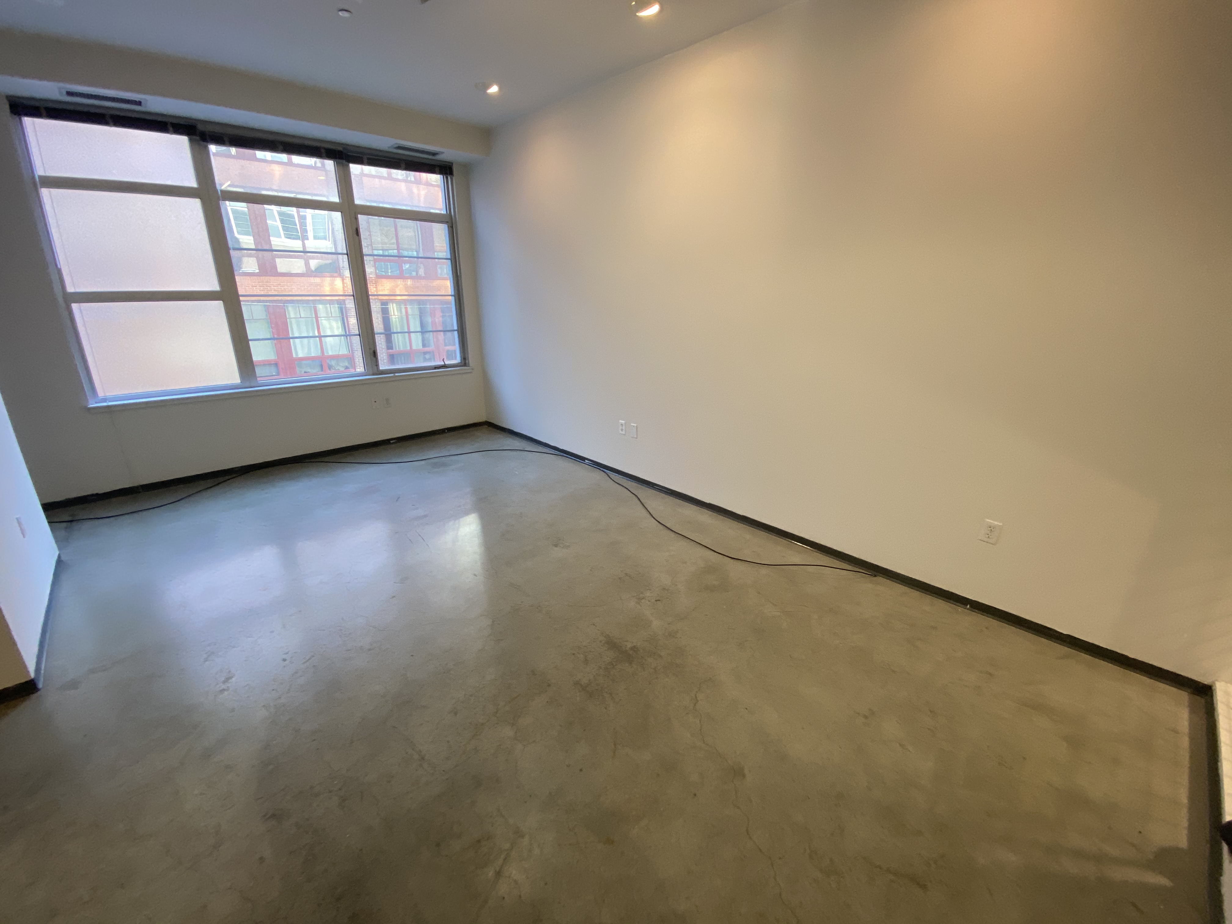 3 bed, 1 bath apartment for rent at 160 East Berkeley St Unit 314-CF, South End — photo 1 of 22