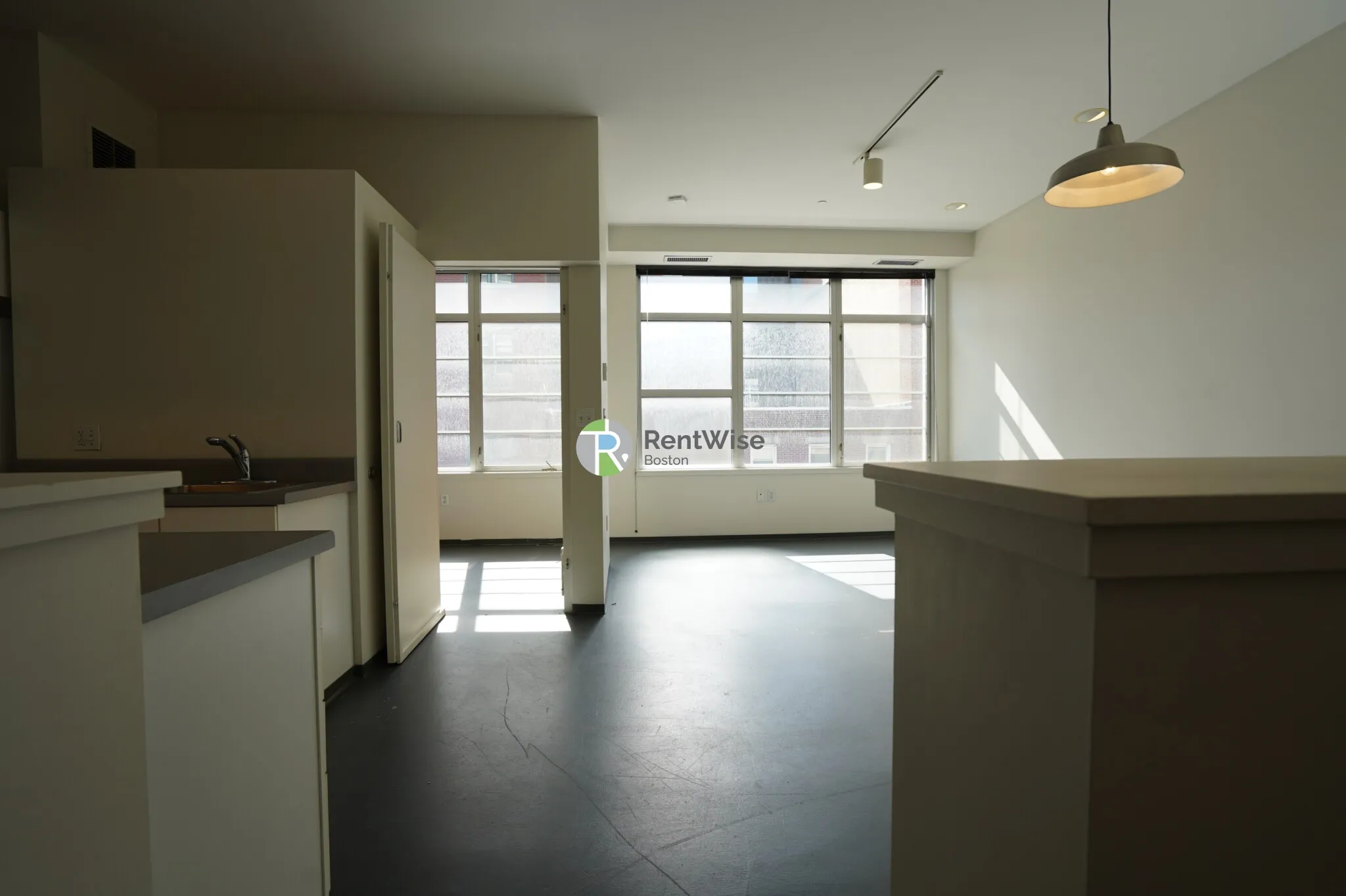 2 bed, 1 bath apartment for rent at 160 East Berkeley St Unit 317, South End — photo 13 of 35