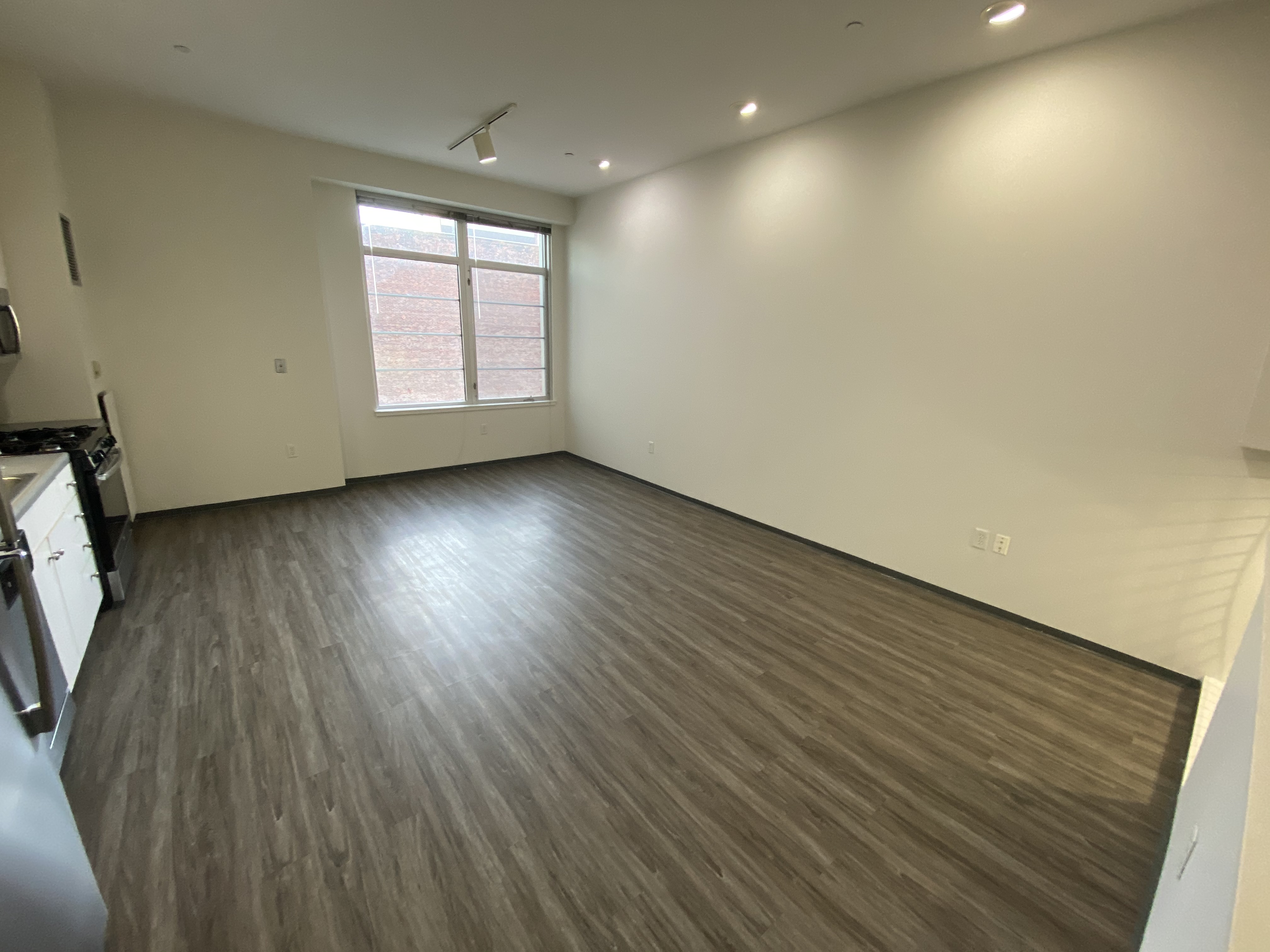 1 bed, 1 bath apartment for rent at 160 East Berkeley St Unit 507-CF, South End — photo 1 of 10