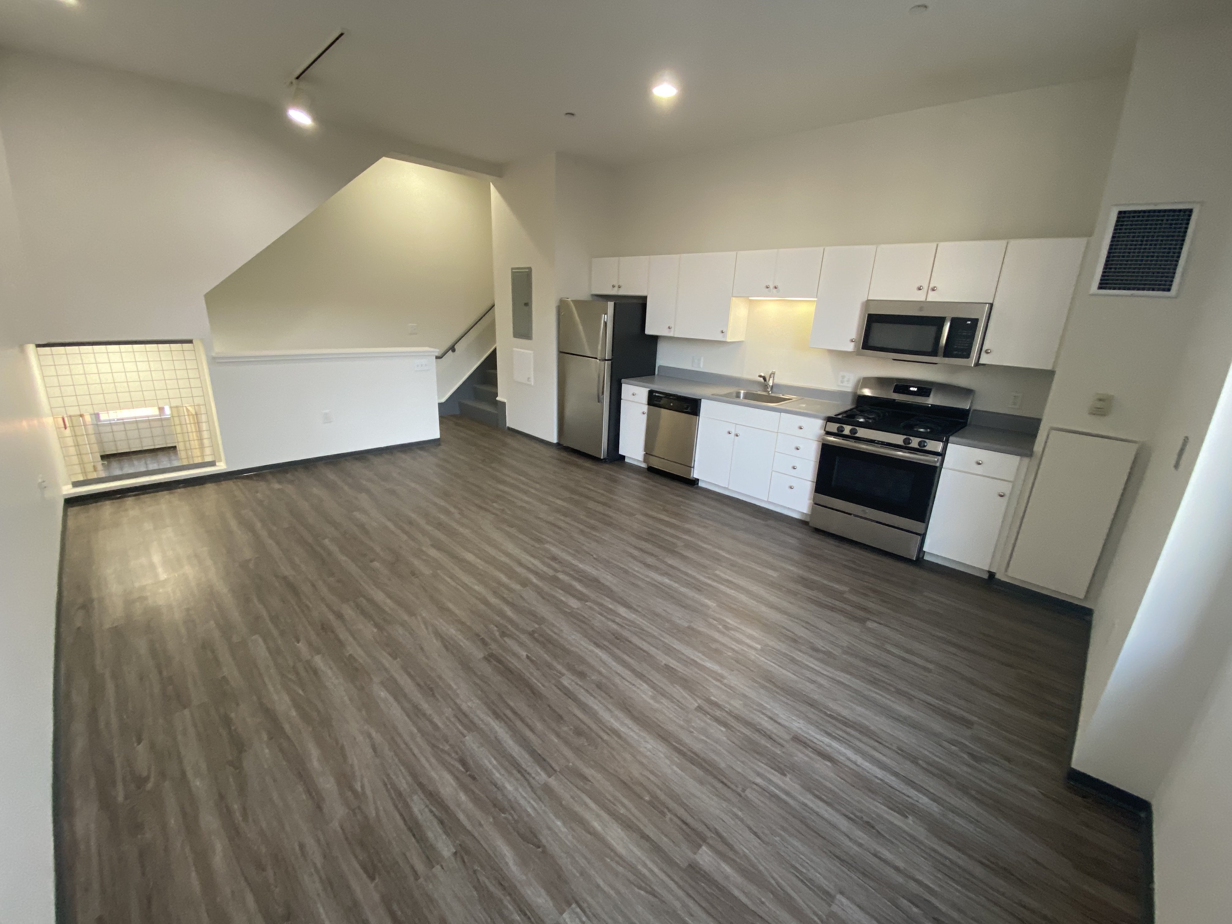 1 bed, 1 bath apartment for rent at 160 East Berkeley St Unit 507-CF, South End — photo 3 of 10