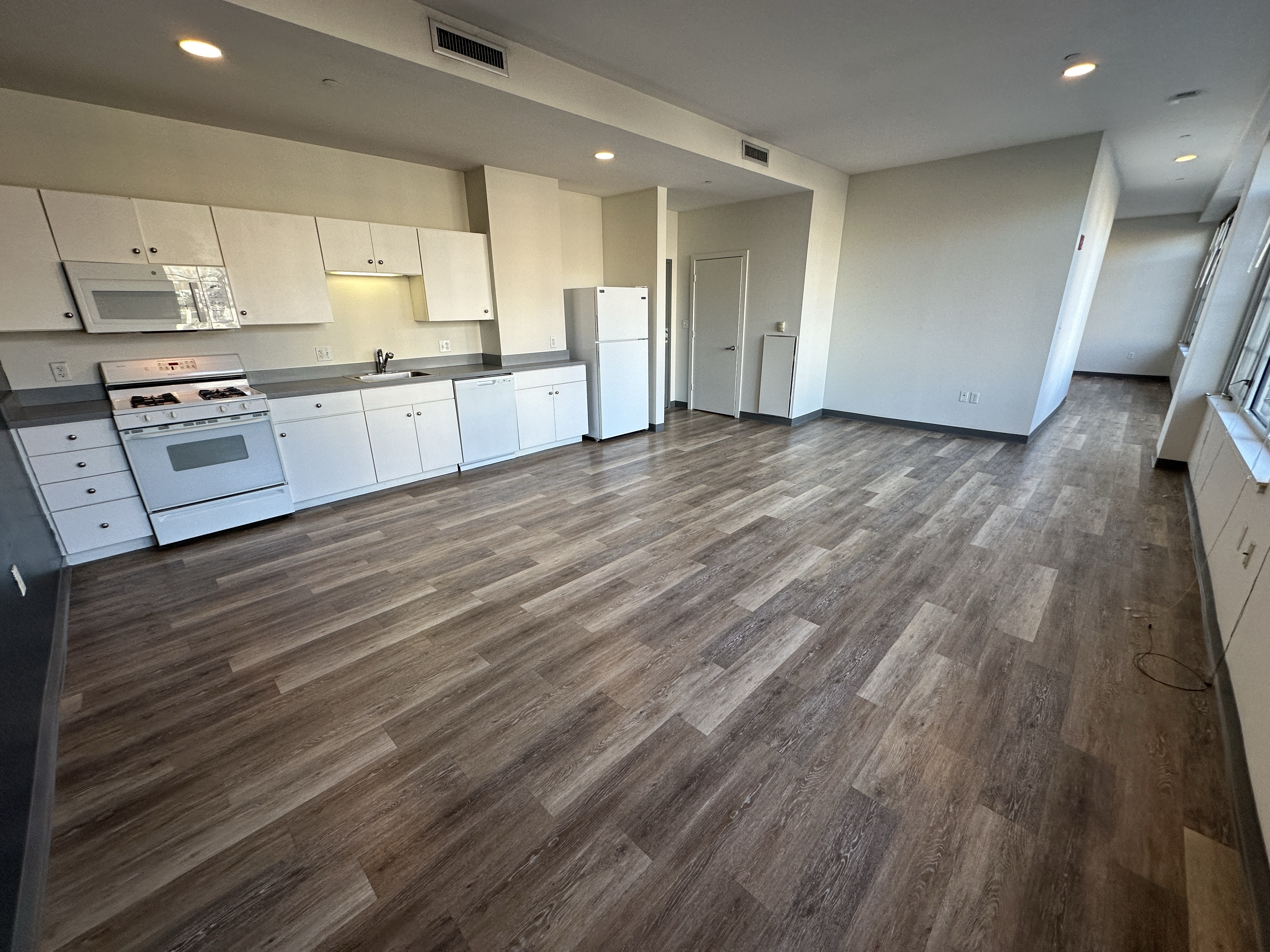 1 bed, 1 bath apartment for rent at 160 East Berkeley St Unit 510-CF, South End — photo 3 of 11