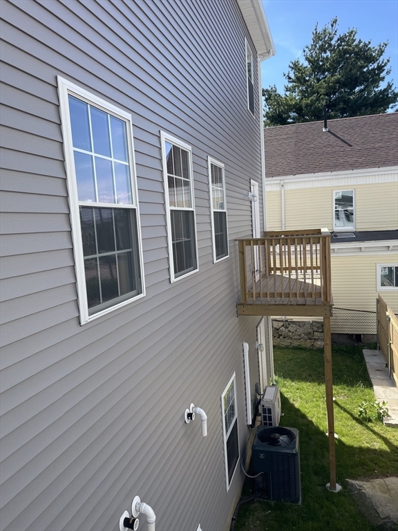 3 bed, 2 bath apartment for rent at 160 Franklin St Unit 2, Fall River — photo 22 of 29