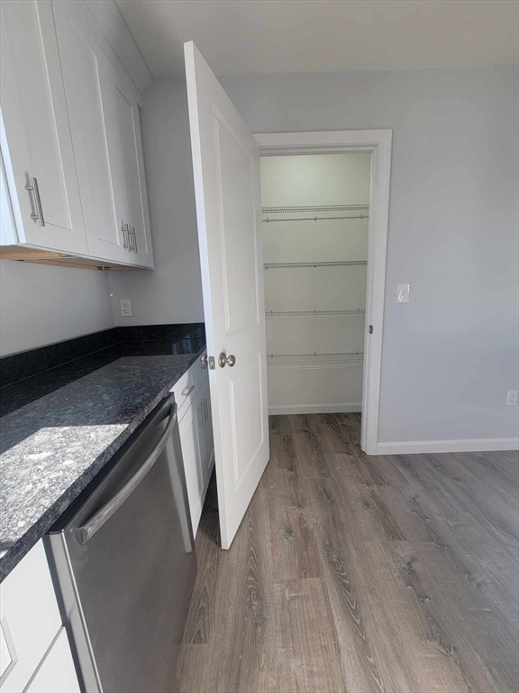 3 bed, 2 bath apartment for rent at 160 Franklin St Unit 2, Fall River — photo 8 of 29
