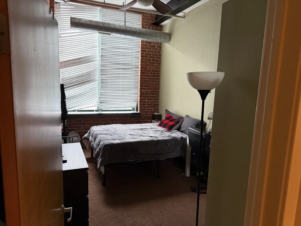 2 bed, 2 bath apartment for rent at 160 Fremont St Unit 209, Worcester — photo 11 of 12