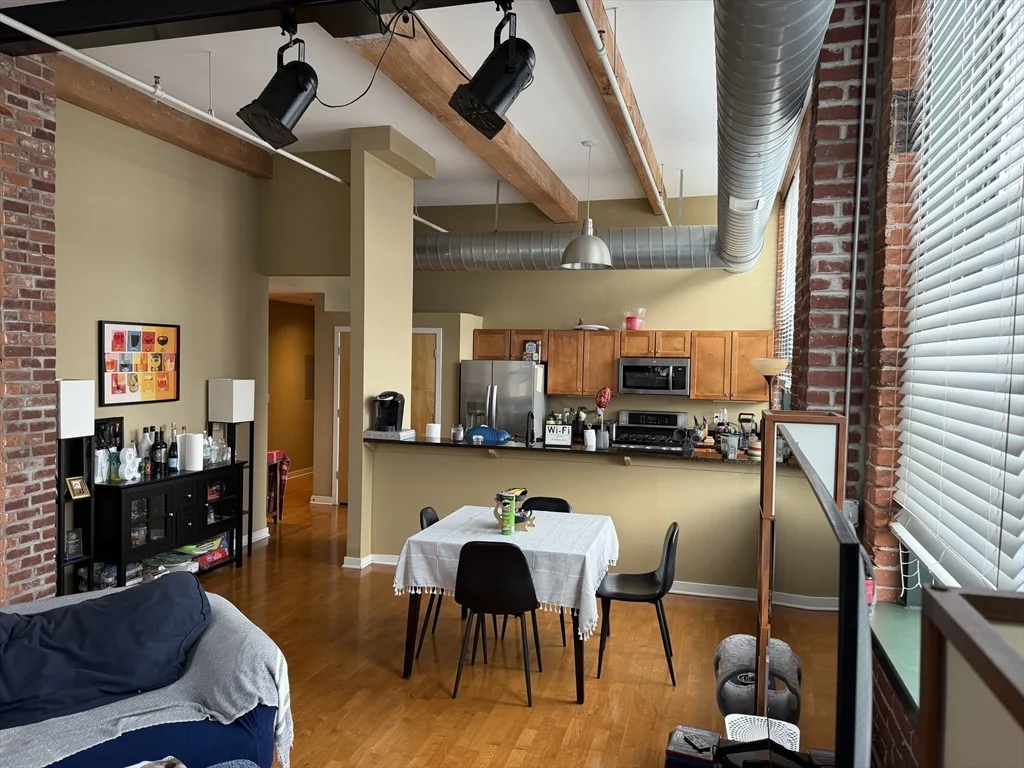 2 bed, 2 bath apartment for rent at 160 Fremont St Unit 209, Worcester — photo 6 of 12