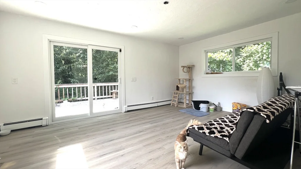 3 bed, 2 bath apartment for rent at 160 Lane Dr Unit 160, Norwood — photo 4 of 14