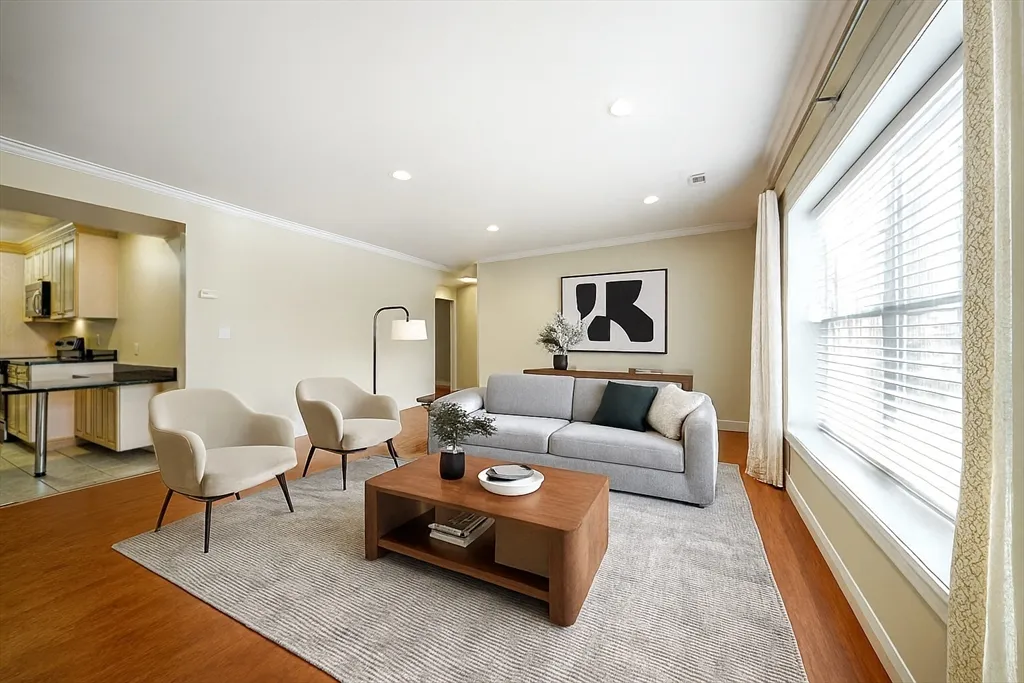 3 bed, 2 bath apartment for rent at 160 Newton St Unit 2, Brighton