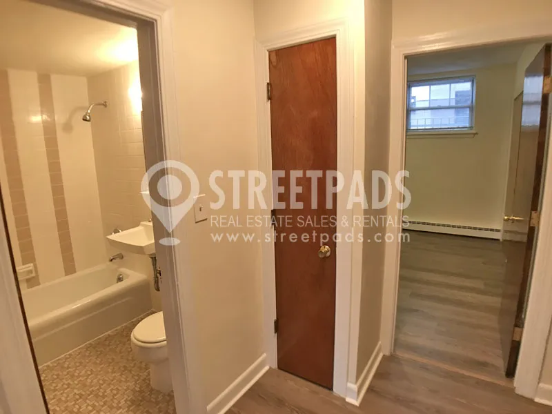 1 bed, 1 bath apartment for rent at 160 North Beacon St Unit 1A, Brighton — photo 8 of 21