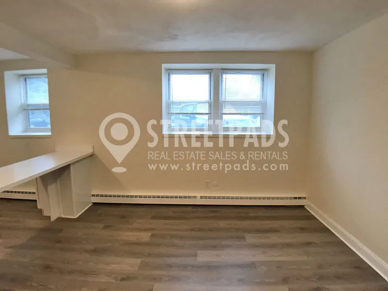 1 bed, 1 bath apartment for rent at 160 North Beacon St Unit 1A, Brighton — photo 6 of 21