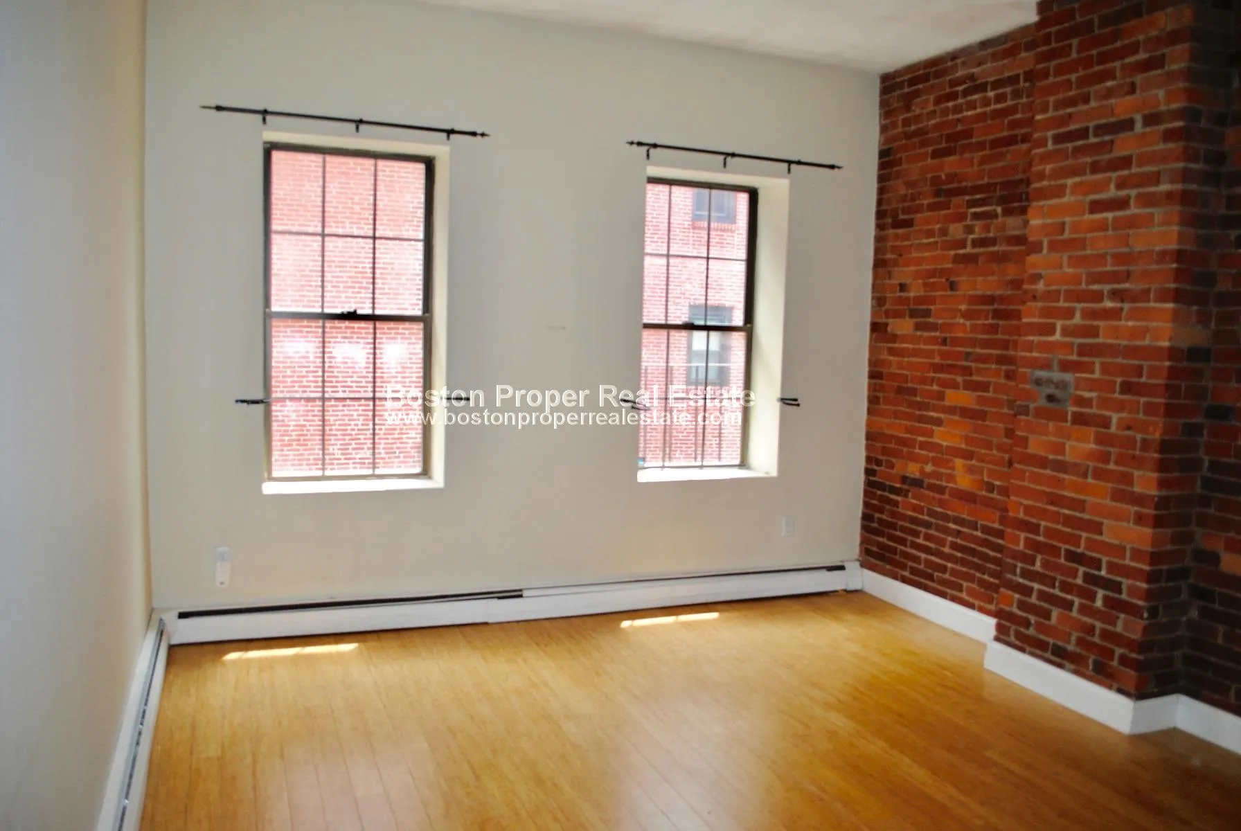 1 bed, 1 bath apartment for rent at 160 Saint Botolph St Unit 4, Back Bay — photo 5 of 9