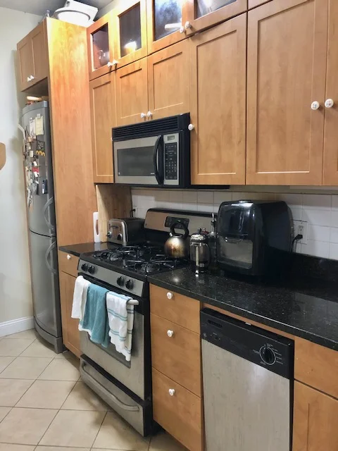 1 bed, 1 bath apartment for rent at 160 Saint Botolph St Unit 4H, Back Bay — photo 5 of 9