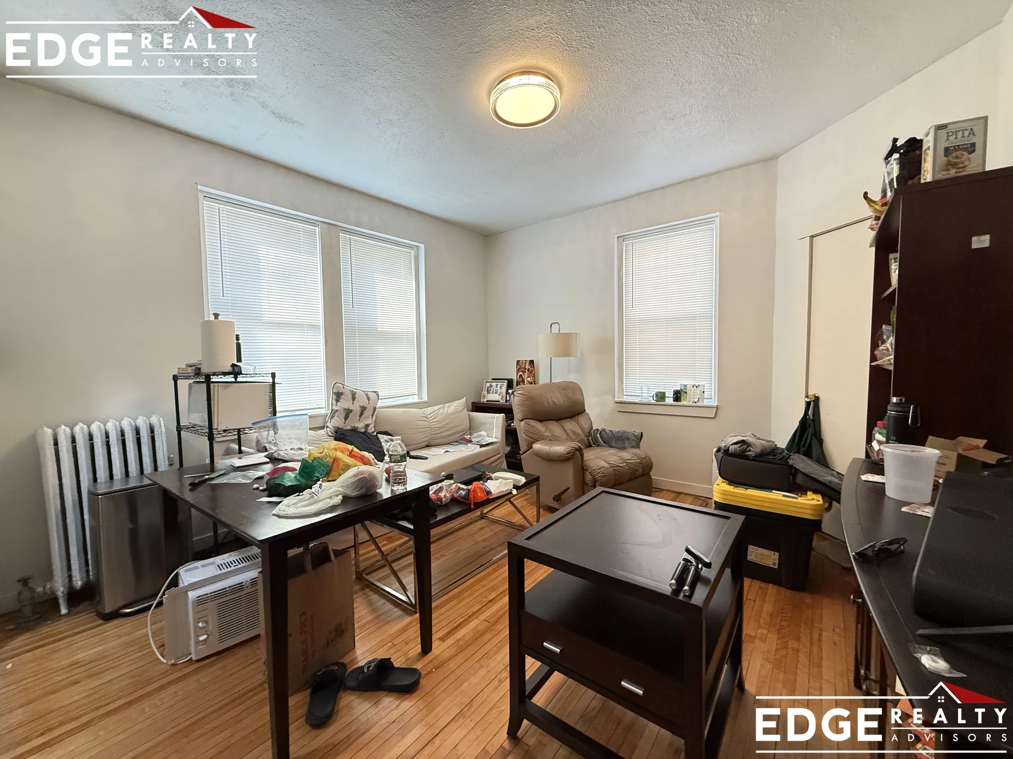 1 bed, 1 bath apartment for rent at 160 Strathmore Rd Unit 2, Brighton — photo 2 of 4