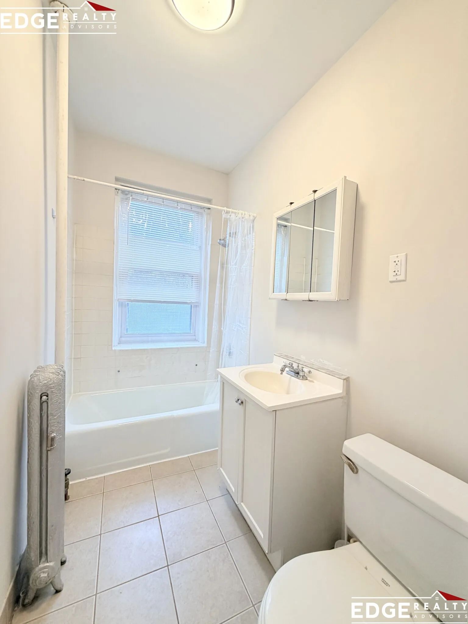 1 bed, 1 bath apartment for rent at 160 Strathmore Rd Unit 9, Brighton — photo 4 of 4