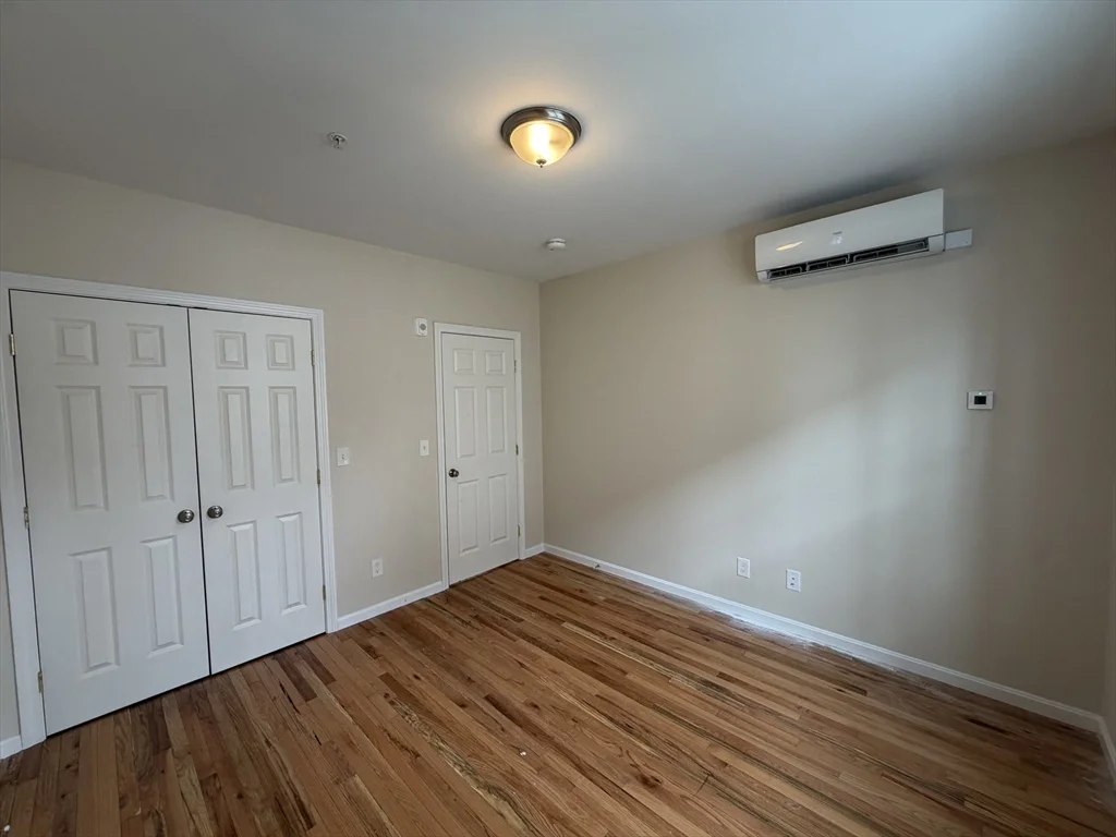 2 bed, 1 bath apartment for rent at 160 Summer St Unit 3, Haverhill — photo 14 of 17