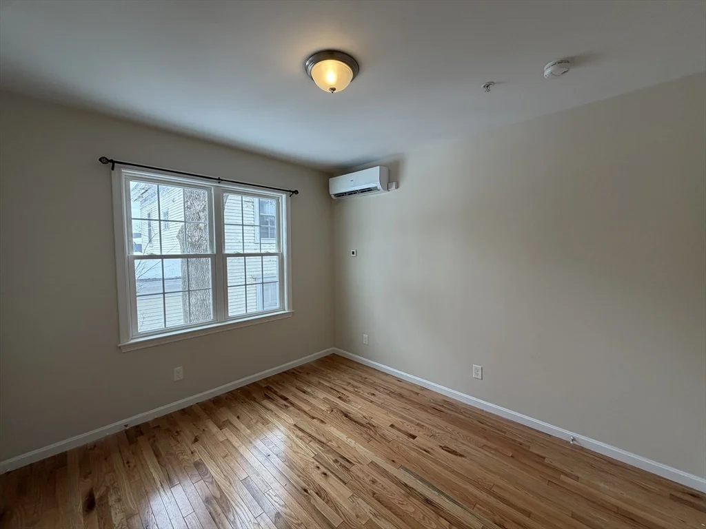 2 bed, 1 bath apartment for rent at 160 Summer St Unit 3, Haverhill — photo 10 of 17