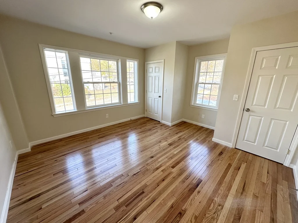 1 bed, 1 bath apartment for rent at 160 Summer St Unit 5, Zip 01830 — photo 6 of 9
