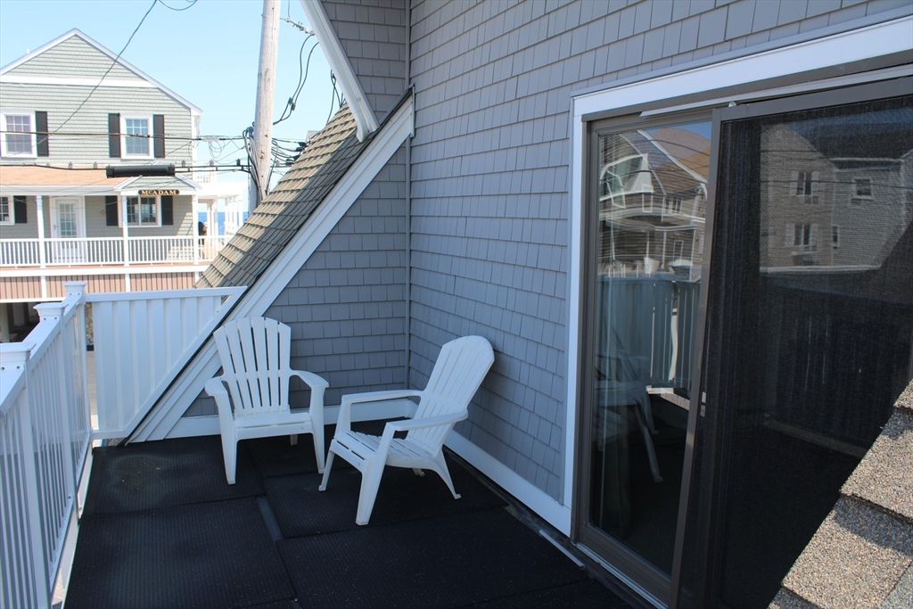 1 bed, 1 bath apartment for rent at 160 Turner Rd Unit 2, Scituate — photo 3 of 10