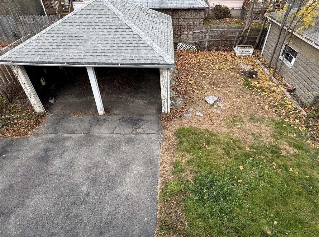 2 bed, 1 bath apartment for rent at 160 Vassal Unit 2, Quincy — photo 8 of 11