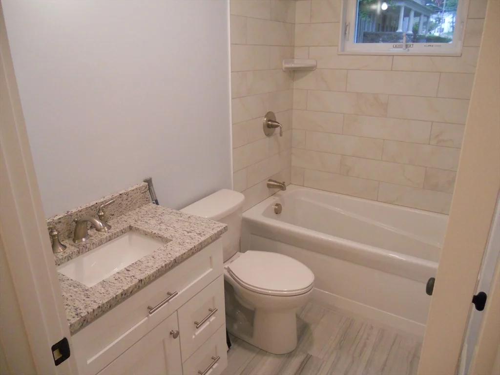 3 bed, 2 bath apartment for rent at 160 Weston St Unit 1, Waltham — photo 9 of 17