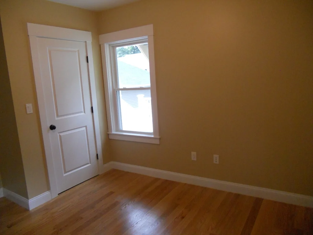 3 bed, 2 bath apartment for rent at 160 Weston St Unit 1, Waltham — photo 13 of 17