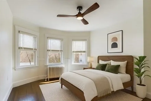 3 bed, 2 bath apartment for rent at 160 Williams St Unit 2, Jamaica Plain — photo 7 of 10