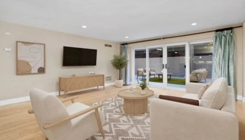 1 bed, 1 bath apartment for rent at 1600 Beacon St Unit 207, Coolidge Corner — photo 3 of 21