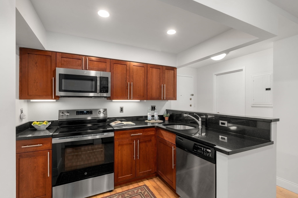 1 bed, 1 bath apartment for rent at 1600 Beacon St Unit 303, Corey Hill — photo 8 of 20