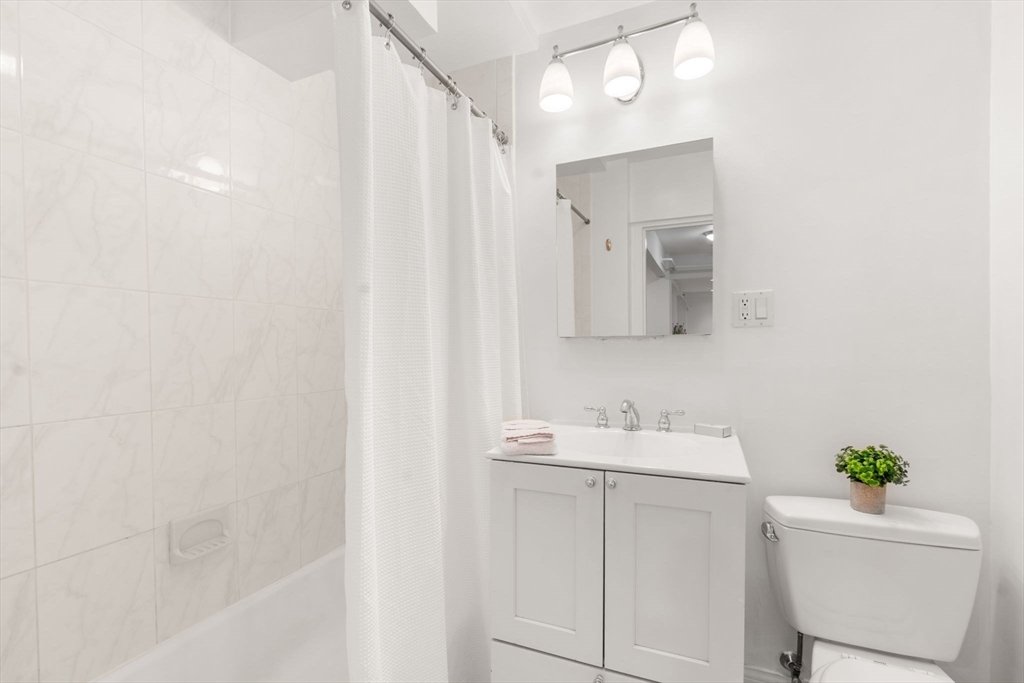 1 bed, 1 bath apartment for rent at 1600 Beacon St Unit 303, Corey Hill — photo 6 of 20