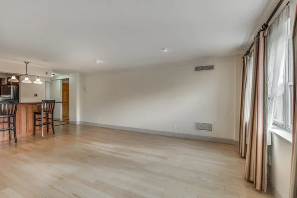 1 bed, 1 bath apartment for rent at 1600 Beacon St Unit 410, Brookline — photo 8 of 13