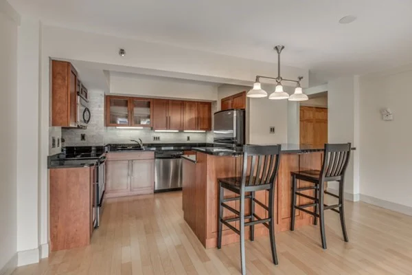 1 bed, 1 bath apartment for rent at 1600 Beacon St Unit 410, Brookline — photo 6 of 13
