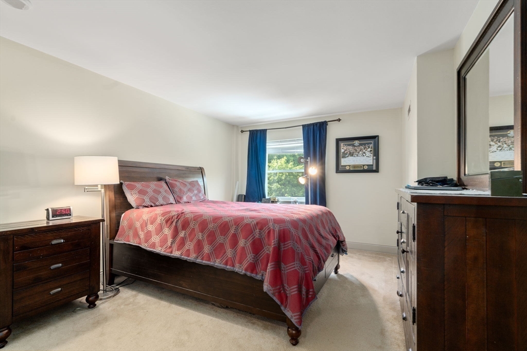 1 bed, 1 bath apartment for rent at 1600 Beacon St Unit 807, Brookline — photo 9 of 14