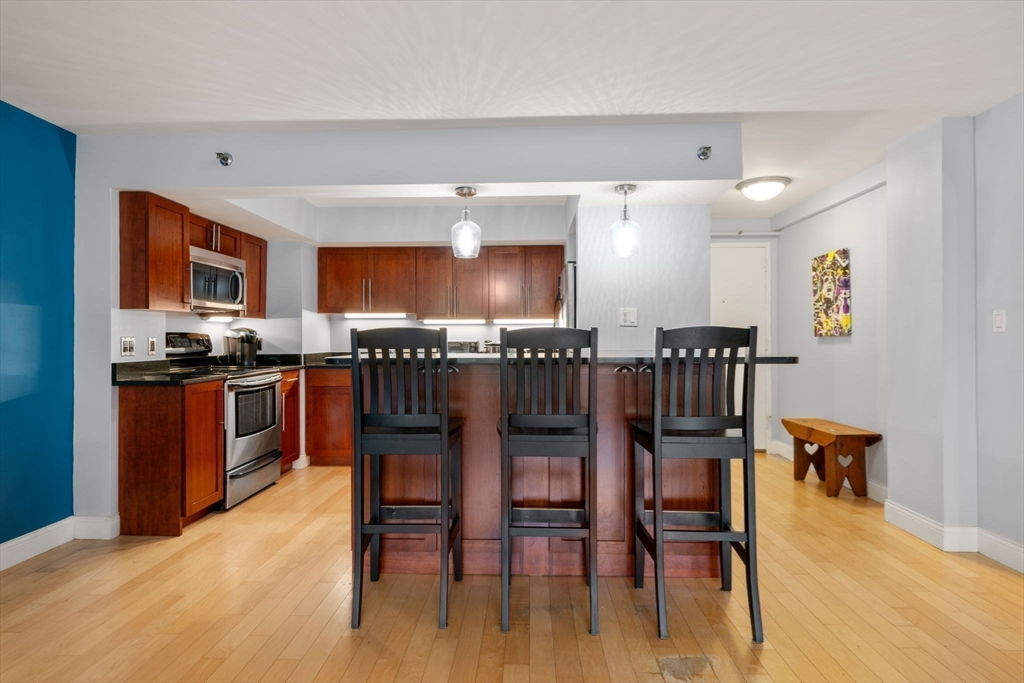 1 bed, 1 bath apartment for rent at 1600 Beacon St Unit 807, Brookline — photo 6 of 14