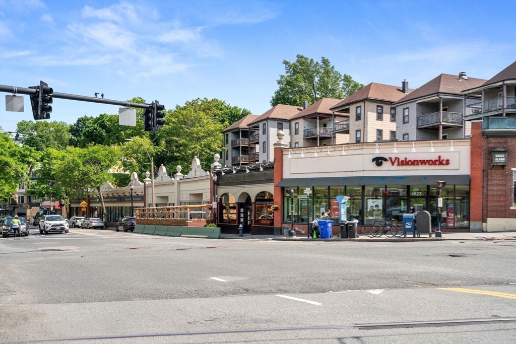1 bed, 1 bath apartment for rent at 1600 Beacon St Unit 807, Brookline — photo 14 of 14