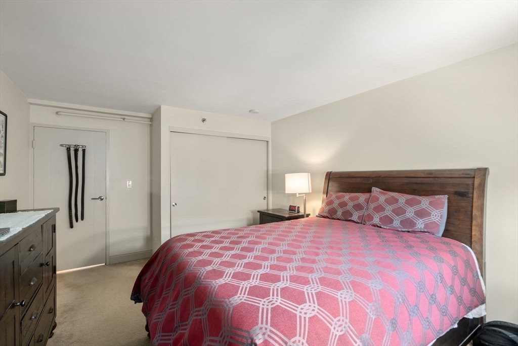 1 bed, 1 bath apartment for rent at 1600 Beacon St Unit 807, Brookline — photo 10 of 14