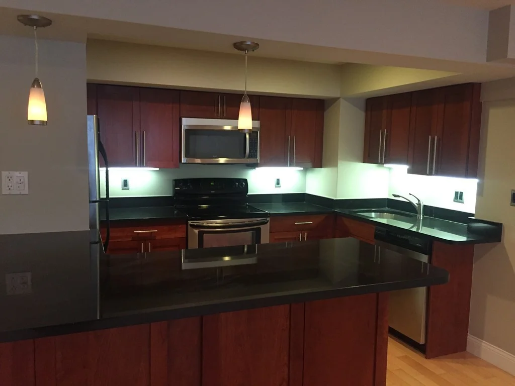 2 bed, 2 bath apartment for rent at 1600 Beacon Unit 401, Coolidge Corner — photo 3 of 12