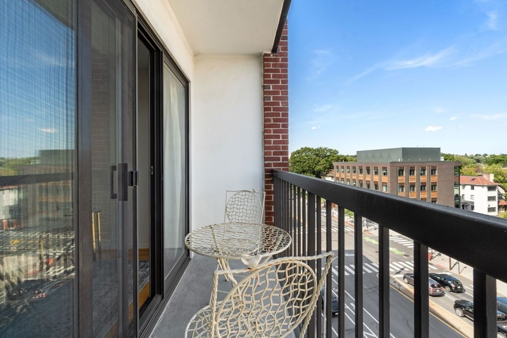 2 bed, 2 bath apartment for rent at 1600 Mass Ave Unit 705, Neighborhood Nine — photo 13 of 16