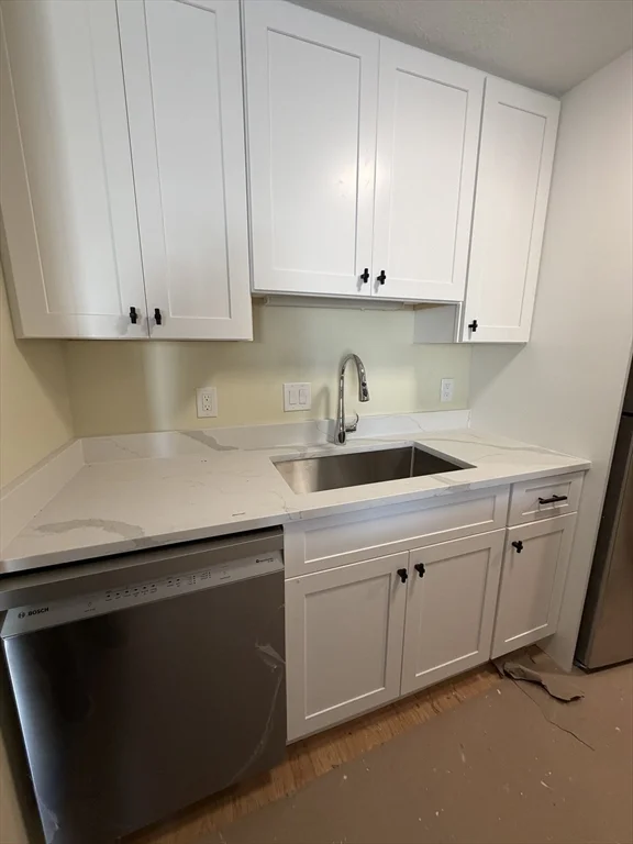 2 bed, 2 bath apartment for rent at 1600 Massachusetts Ave Unit 404, Neighborhood Nine — photo 4 of 17
