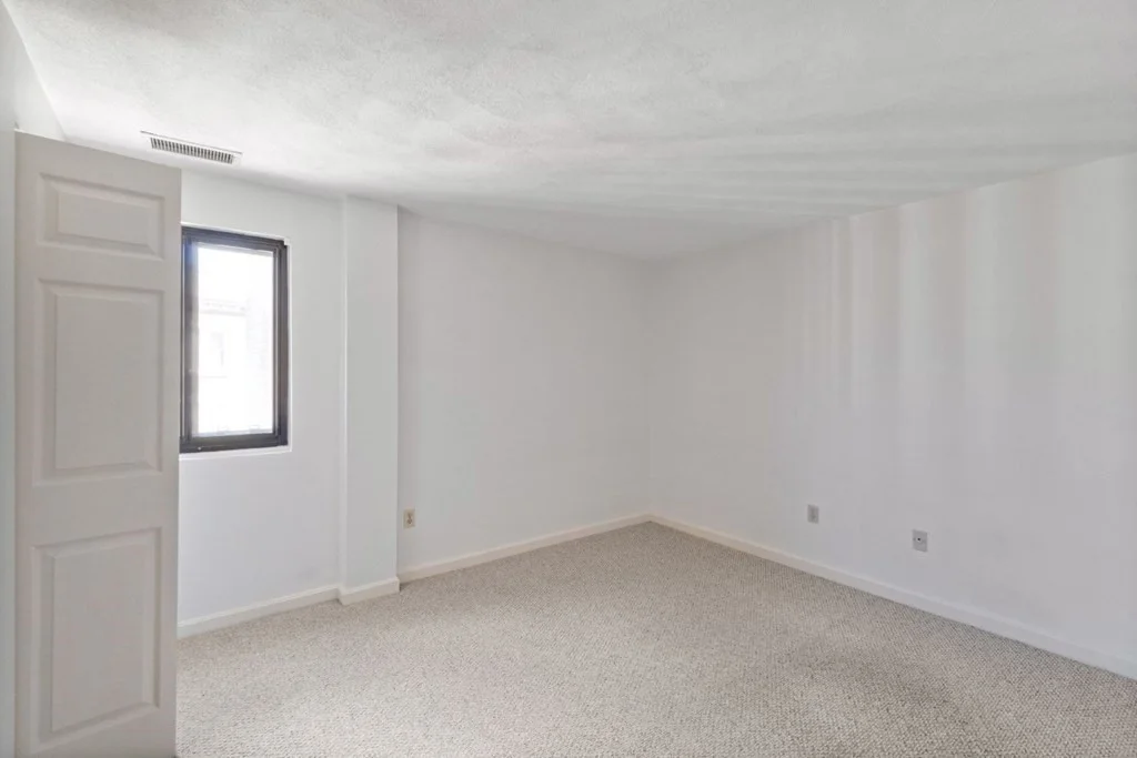 2 bed, 1 bath apartment for rent at 1600 Massachusetts Ave Unit 502, Harvard Square — photo 8 of 14