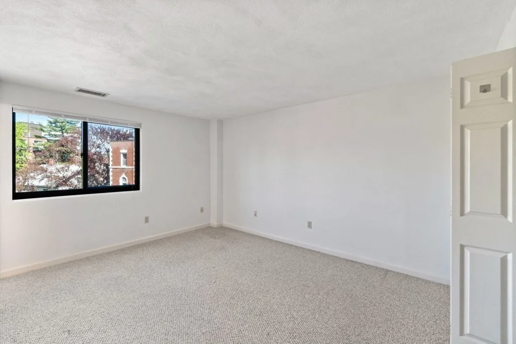 2 bed, 1 bath apartment for rent at 1600 Massachusetts Ave Unit 502, Harvard Square — photo 5 of 14